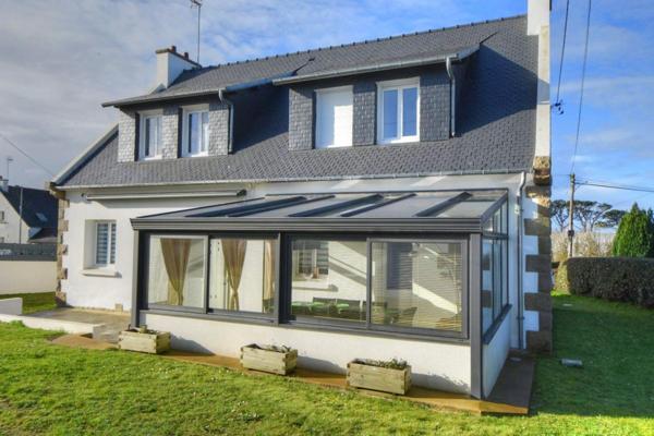 Maison rénovée à 200 m des plages