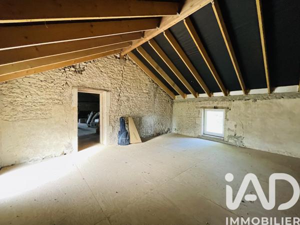Maison à vendre 4 pièces 168 m² Barbezieux-Saint-Hilaire