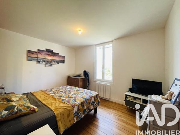 Maison à vendre 4 pièces 168 m² Barbezieux-Saint-Hilaire