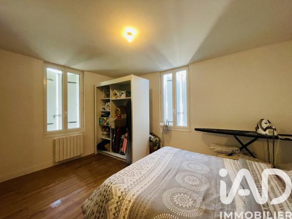 Maison à vendre 4 pièces 168 m² Barbezieux-Saint-Hilaire