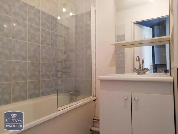 Appartement à louer 3 pièces 53.8m²