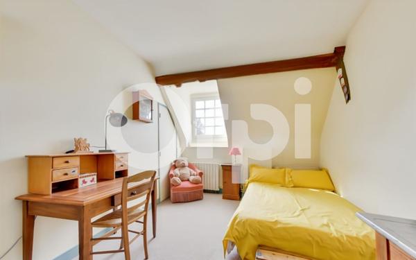 Maison à vendre    7 pièces • 187 m2 Senlis