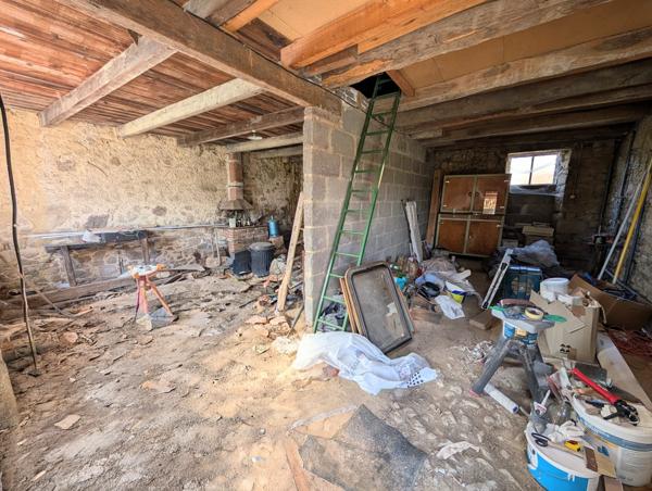 Maison à vendre à Saint-Julien-le-Châtel (23130) - Creuse