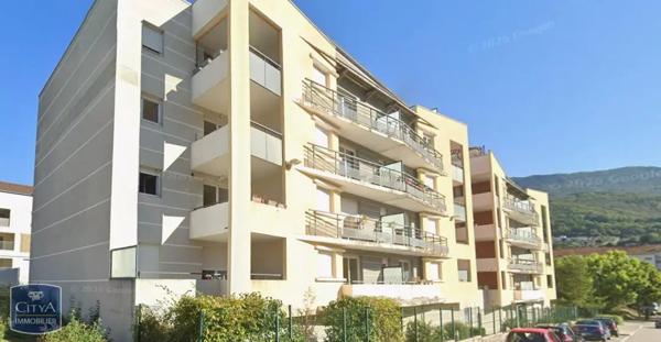 Appartement à louer 2 pièces 49.13m² Valserhône (01200)
