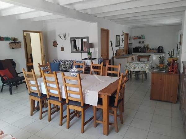A vendre maison entre Carcassonne et Narbonne 7 pièce(s) 190 m² avec jardin et garage