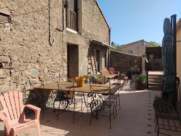 A vendre maison entre Carcassonne et Narbonne 7 pièce(s) 190 m² avec jardin et garage