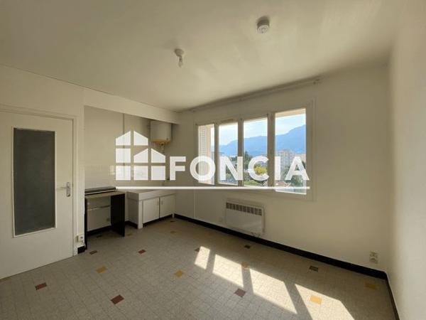 Location Studio 21.4 m² - 40 AV. JEAN PERROT Grenoble 38100