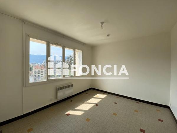 Location Studio 21.4 m² - 40 AV. JEAN PERROT Grenoble 38100