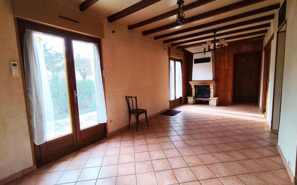 Maison à vendre    4 pièces • 64,12 m2 Épône