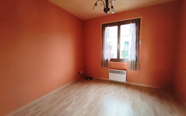 Maison à vendre    4 pièces • 64,12 m2 Épône