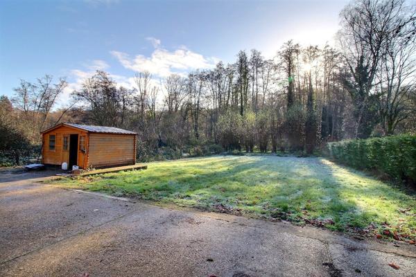Maison à renover 4 chambres secteur YVELINES proche gare d'EPERNON