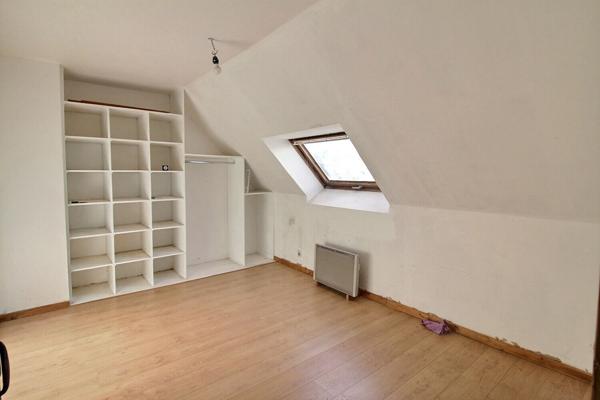 Maison à renover 4 chambres secteur YVELINES proche gare d'EPERNON