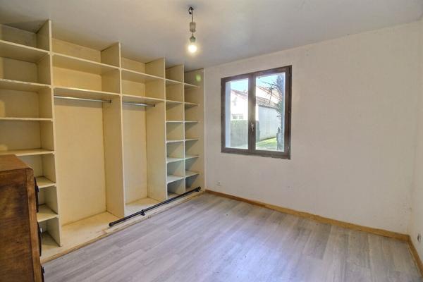 Maison à renover 4 chambres secteur YVELINES proche gare d'EPERNON