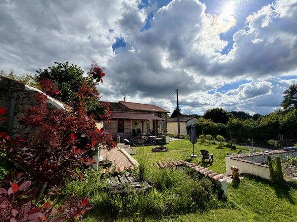 Maison à vendre à Vayres (87600) - Haute-Vienne