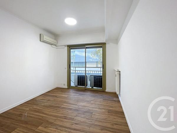 Appartement F4 à vendre  4 pièces - 99,23 m 2   ANTIBES  - 06