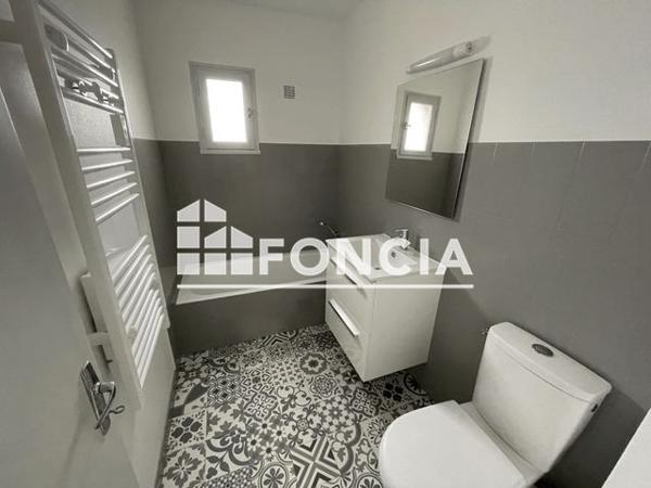 Location Studio 19.9 m² - 07, IMPASSE DE L'AVIATION Tarbes 65000