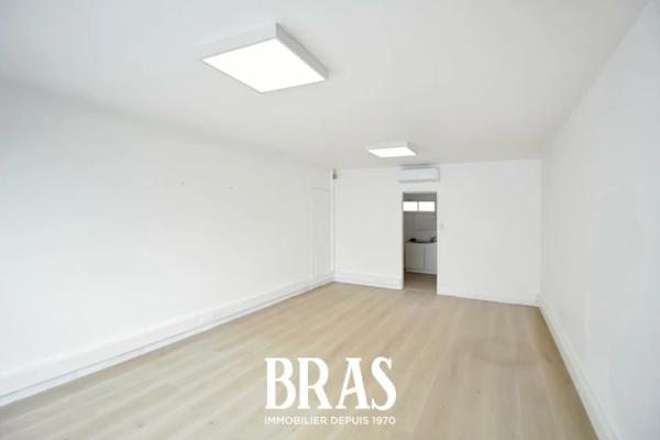 Local commercial - 290m² - Carquefou