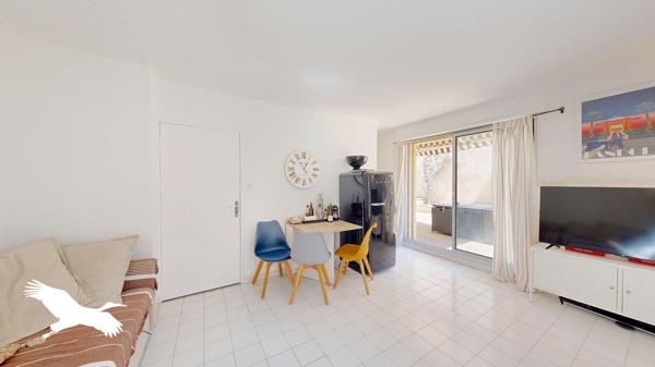 Appartement 255 000 € Bandol 2 p 36 m² DPE D