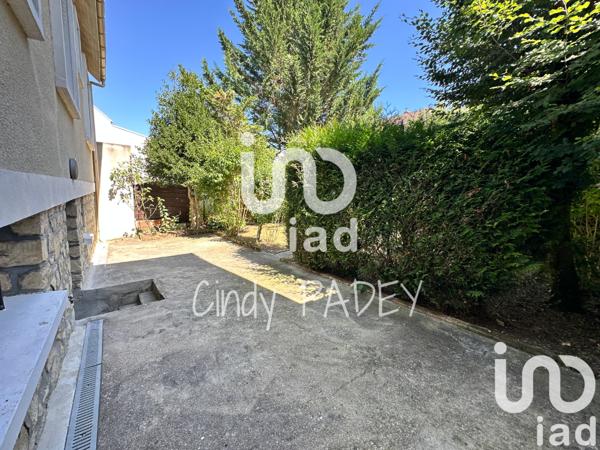 Location maison 4 pièces 110 m² Antony