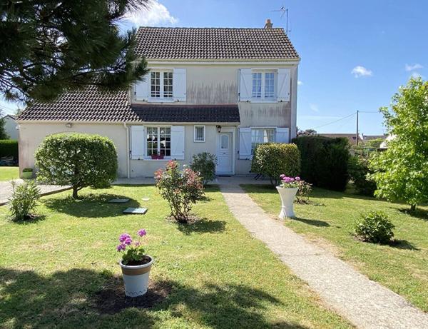 Vente Maison 5 pièces 103 m2 à Binas