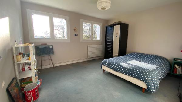 Maison familiale de 176m2 sur sous-sol total à Hennebont