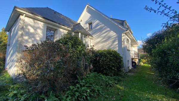 Maison familiale de 176m2 sur sous-sol total à Hennebont