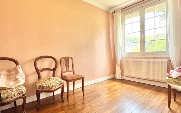 Maison à vendre    5 pièces • 80,40 m2 Gallardon