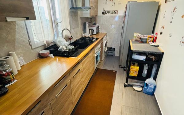 Maison à vendre    4 pièces • 61 m2 Stains