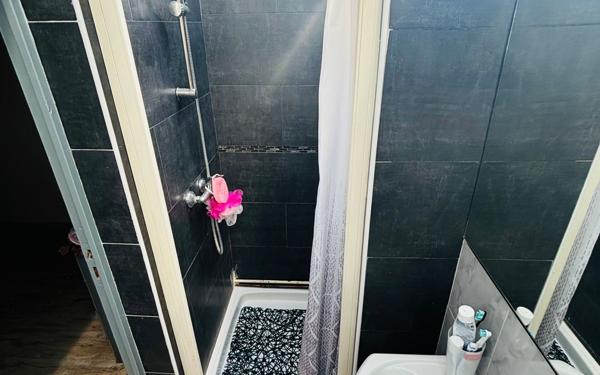 Maison à vendre    4 pièces • 61 m2 Stains