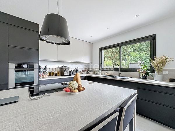 Maison Gouvieux 5 pièce(s) 140 m2, terrain 1000m²