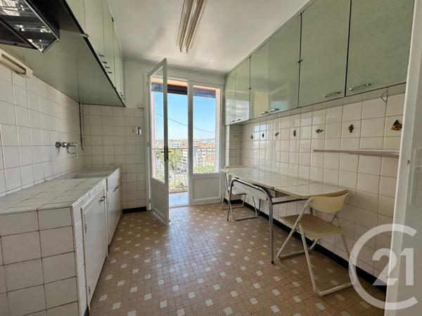 Appartement F3 à vendre  3 pièces - 55 m 2   MARSEILLE  - 13005