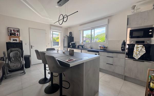 Maison à vendre    5 pièces • 125 m2 Darnétal