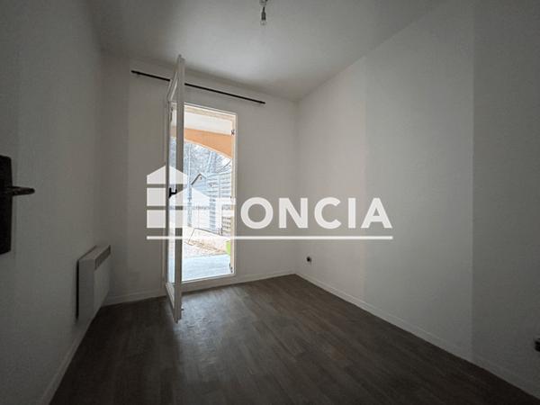 Location Appartement 2 pièces 30.48 m² - AV DE LARIANO Sausset Les Pins 13960