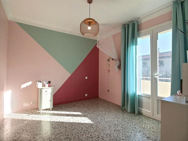 Appartement Avignon 4 pièce(s) 105 m2, garage, terrasse, balcons, cave