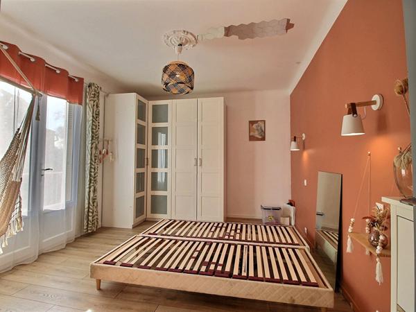 Appartement Avignon 4 pièce(s) 105 m2, garage, terrasse, balcons, cave