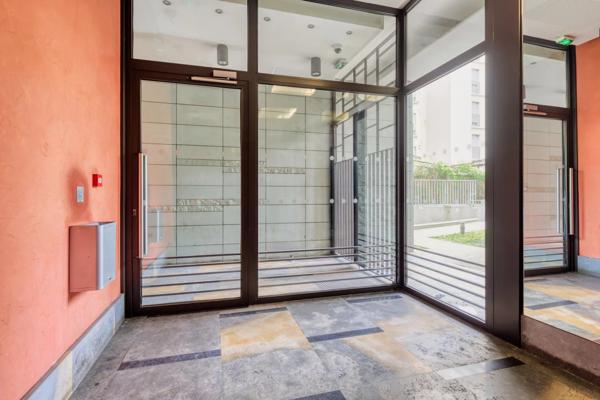 4 pièces lumineux à La Plaine Saint-Denis – Cave et parking