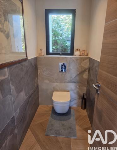 Maison à vendre 4 pièces 122 m² Hyères