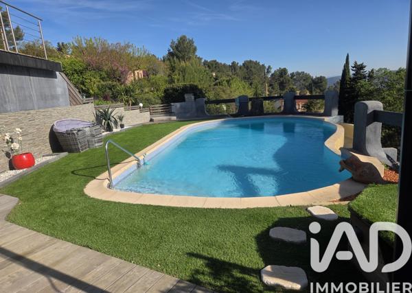 Maison à vendre 4 pièces 122 m² Hyères