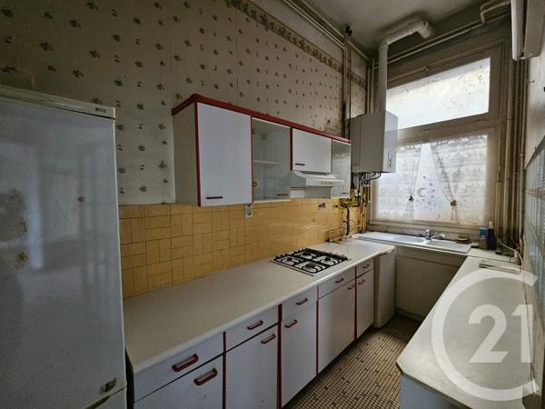 Maison à vendre  4 pièces - 115 m 2   POITIERS  - 86