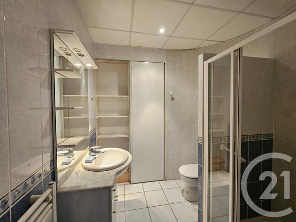 Maison à vendre  4 pièces - 115 m 2   POITIERS  - 86
