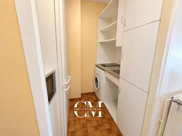 Appartement Bordeaux Croix-blanche 2 pièces 44 m2, balcon, parking, cave, piscine