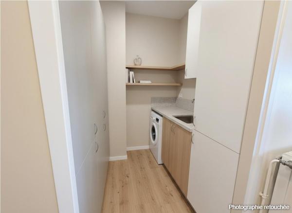 Appartement Bordeaux Croix-blanche 2 pièces 44 m2, balcon, parking, cave, piscine