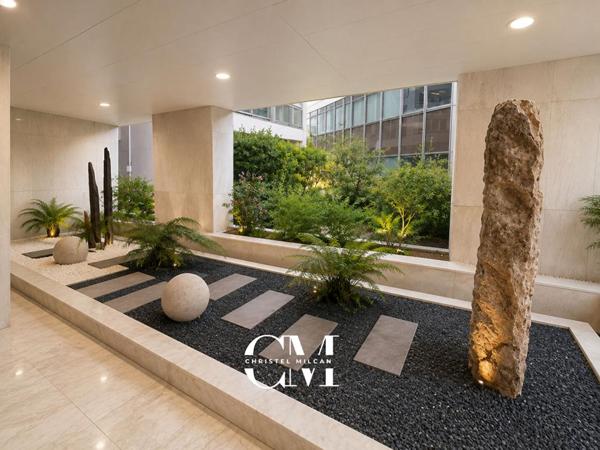 Appartement Bordeaux Croix-blanche 2 pièces 44 m2, balcon, parking, cave, piscine