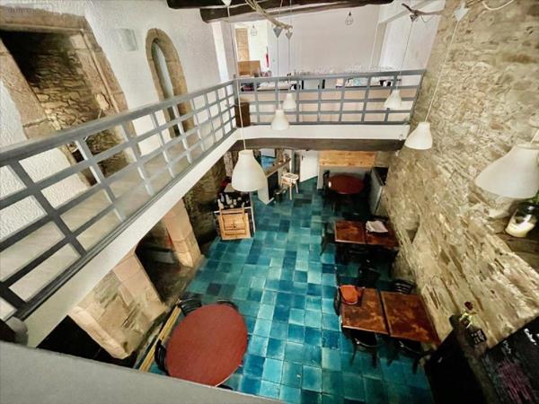 Fonds et/ou murs commerciaux à vendre à Lannion dans les Côtes-d'Armor (22300), ref : A35-1051569