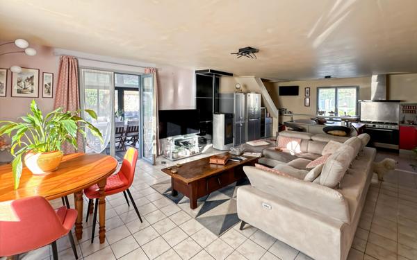 Maison à vendre    4 pièces •  Saint-Astier