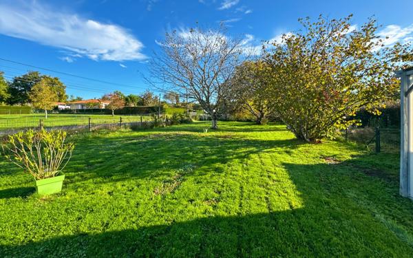 Maison à vendre    4 pièces •  Saint-Astier