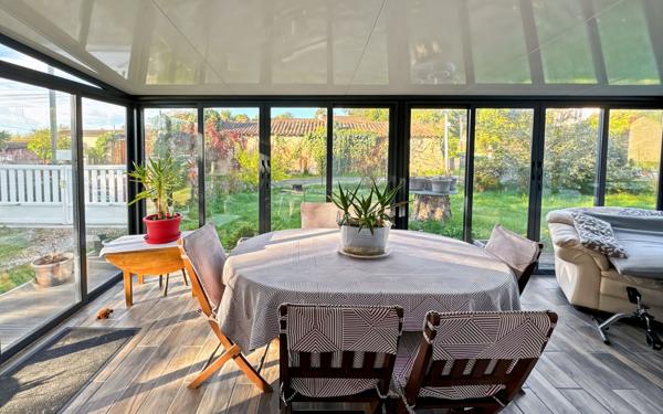 Maison à vendre    4 pièces •  Saint-Astier