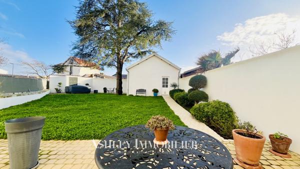 À VENDRE - RARE MAISON CHARME 1930 SPA JARDIN 5 CHAMBRES HAUT DE GAMME - NIEUL-SUR-MER