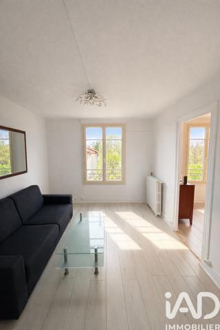 Location appartement 2 pièces 39 m² Suresnes