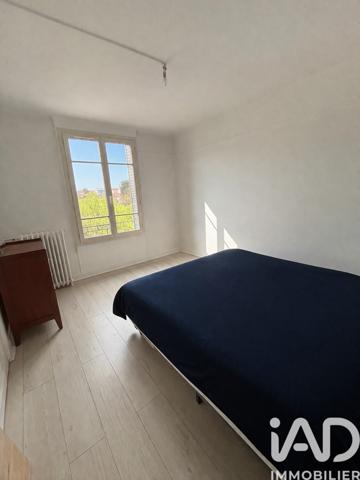 Location appartement 2 pièces 39 m² Suresnes